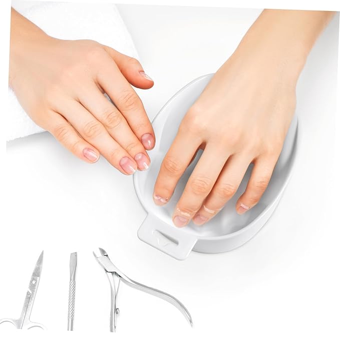 Single-layer Nail Care Soaking Bowl for Manicure Rectangular Soak Tray for Nail Art and Cuticle Treatment White Color for Salon and Home Use