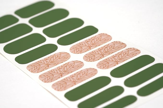 | 20 Exquisite Gel Nail Polish Strips w/Application Accessories - No UV/LED Lamp Required (Gold Foil Leaves & Green)