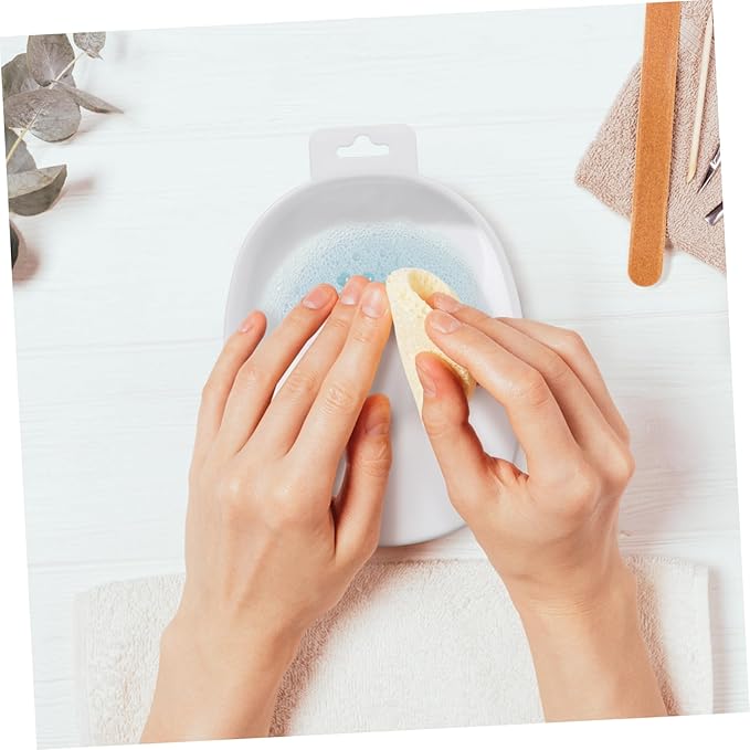 Single-layer Nail Care Soaking Bowl for Manicure Rectangular Soak Tray for Nail Art and Cuticle Treatment White Color for Salon and Home Use