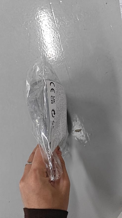 2 Pcs Nail Brush for Cleaning Fingernails, heavy Duty Finger Nail Scrub Brush Hand Scrub Brush with Hanging Rope, Narrow Bristles Fingernail Brush for Cleaning and Scrubbing Fingernails and Toes