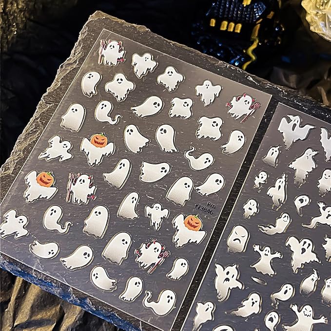 Halloween Ghost Nail Stickers for Nail Art 3D Self-Adhesive Halloween Nail Decals with Cute Ghost Design Spooky Nail Decals Holiday Style DIY Salon Manicure Supplies Sticker for Women