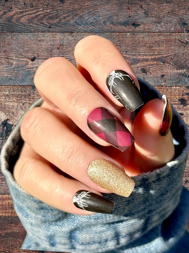 | 20 Exquisite Gel Nail Polish Strips w/Application Accessories - No UV/LED Lamp Required (Holiday | Bucks, Plaid, & Gold Glitter)