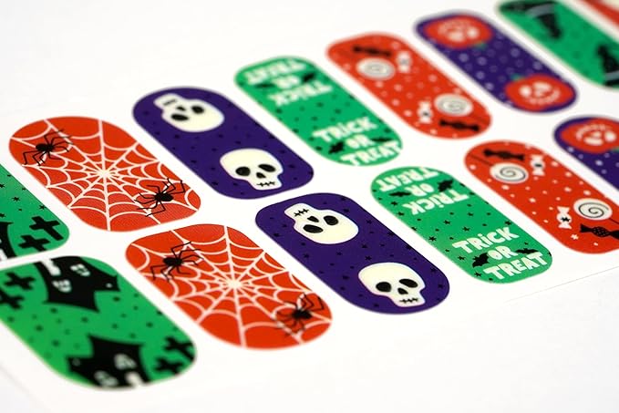| 20 Exquisite Gel Nail Polish Strips w/Application Accessories - No UV/LED Lamp Required (Holiday | Trick or Treat | Glow-in-The-Dark)